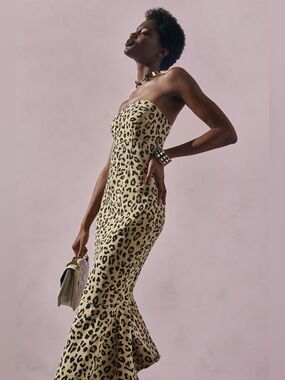 cinq a sept embroidered luna dress cinq a sept | Dresses | New Cinq A Sept Embroidered Luna Dress